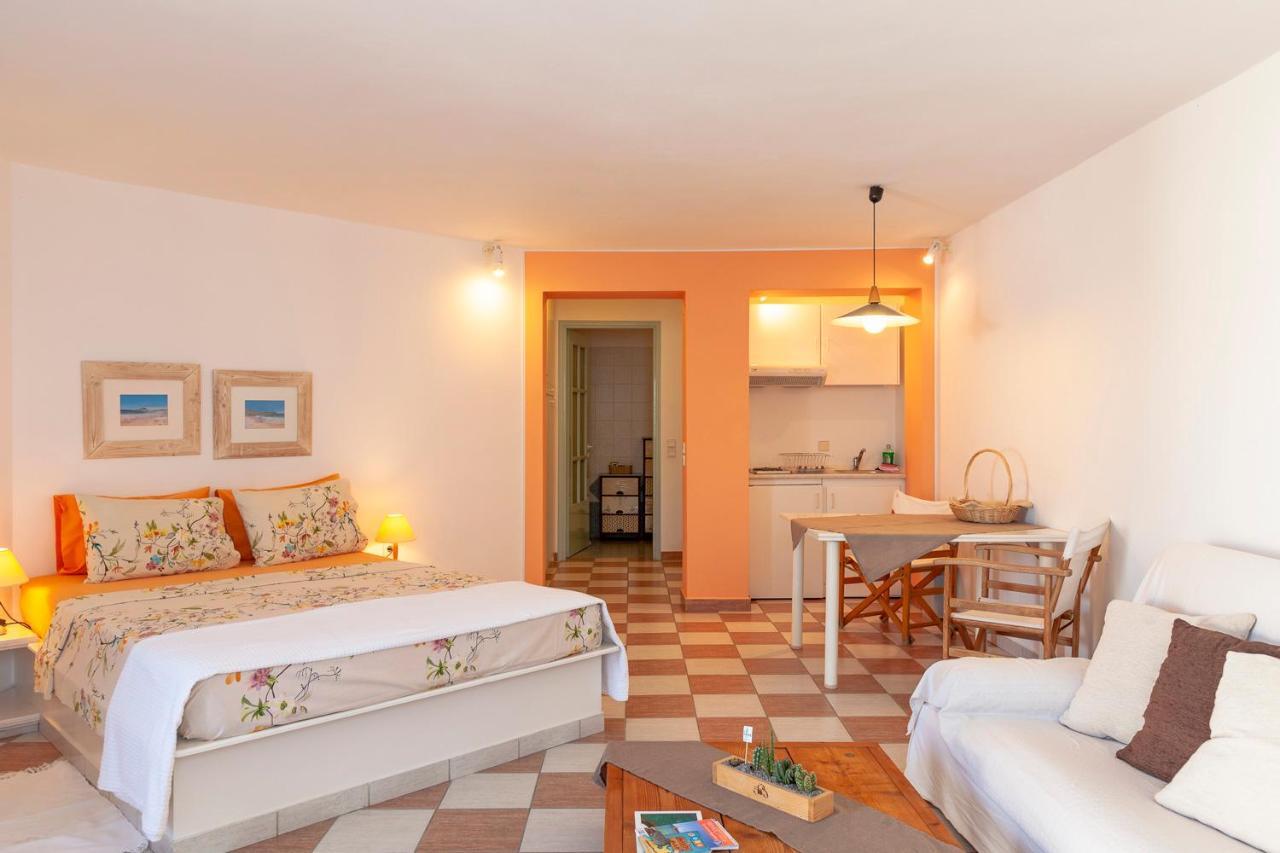 Emily'S Suites آداماس المظهر الخارجي الصورة