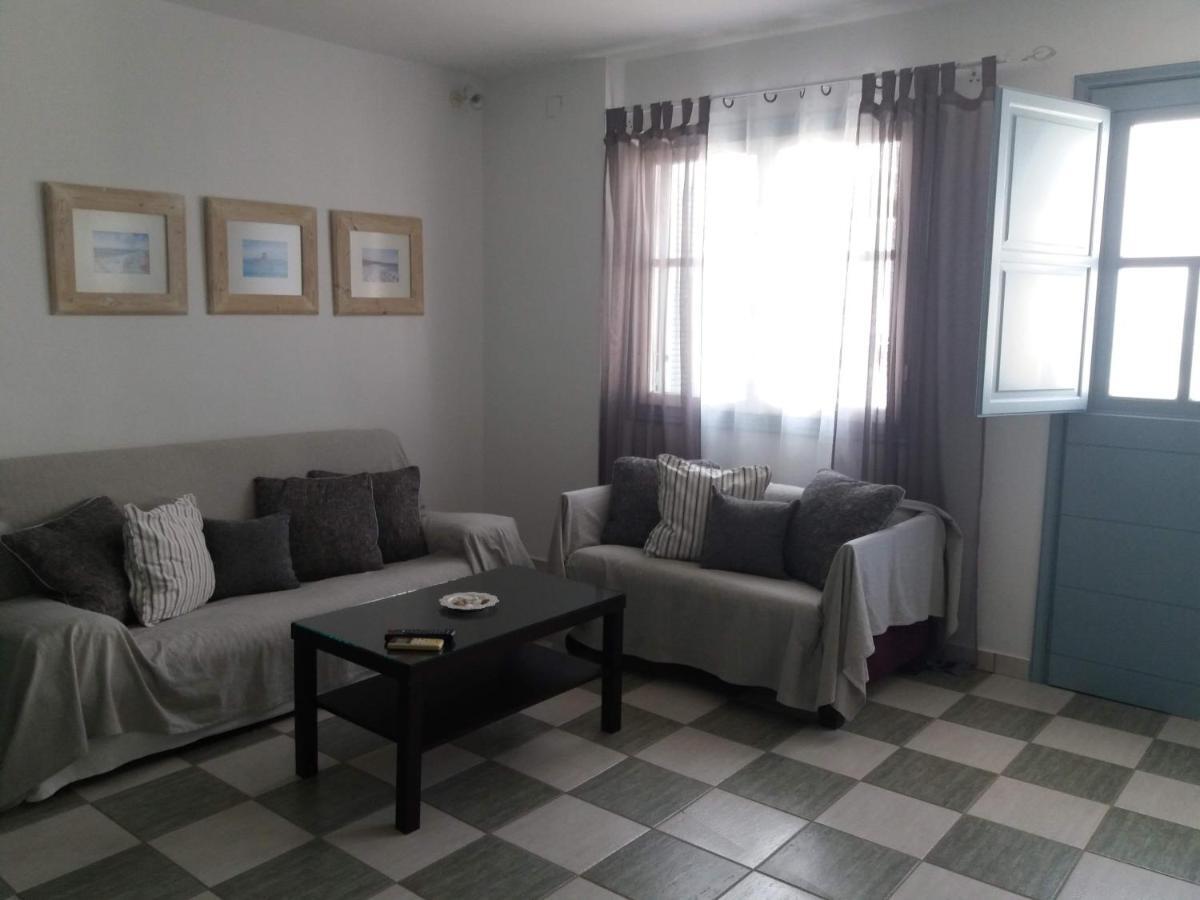 Emily'S Suites آداماس المظهر الخارجي الصورة