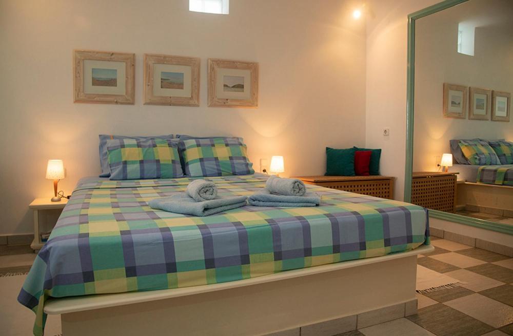 Emily'S Suites آداماس المظهر الخارجي الصورة